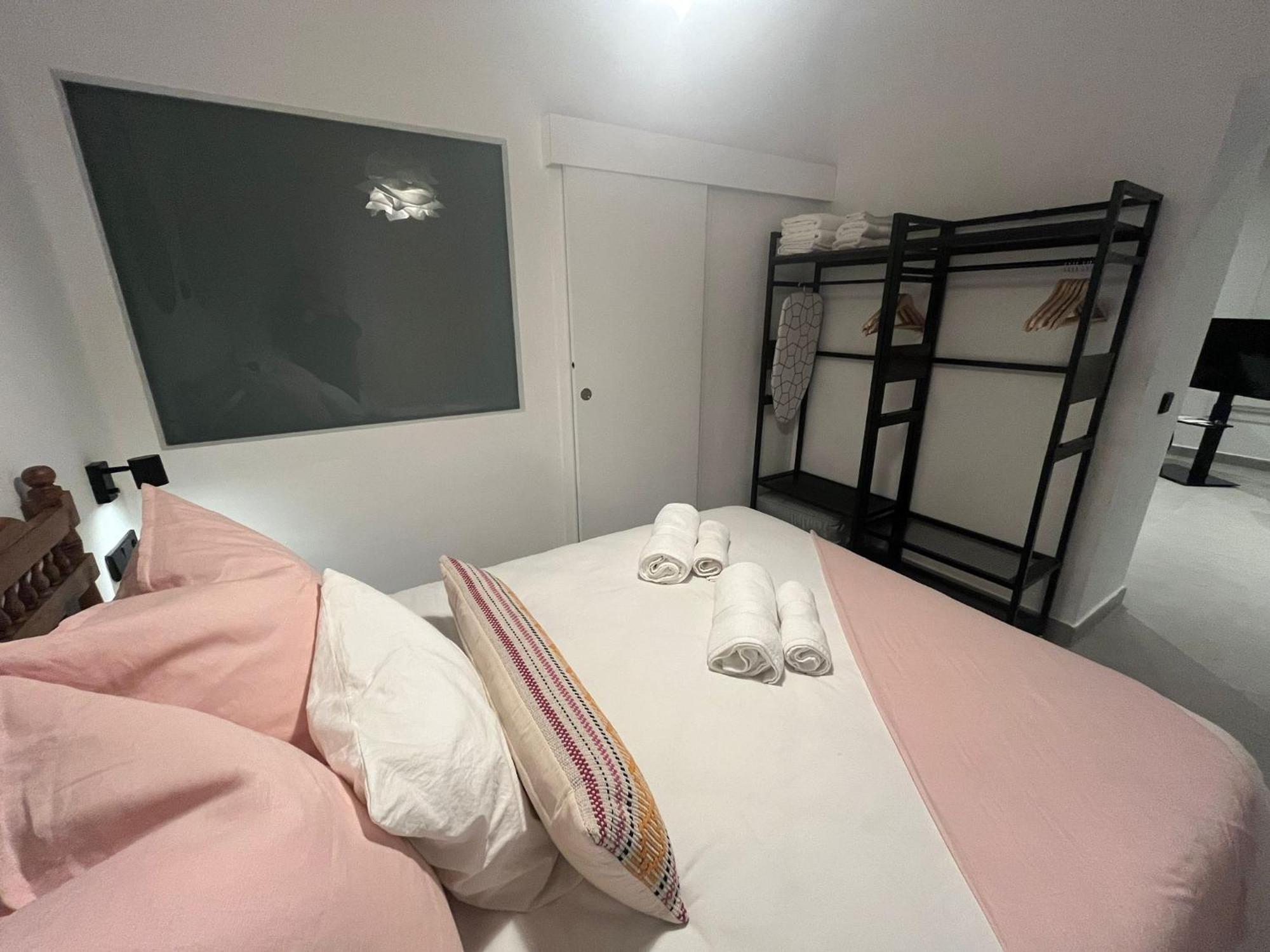 Apartmán Entre Catedrales Grupo Ac Gestion Cádiz Exteriér fotografie