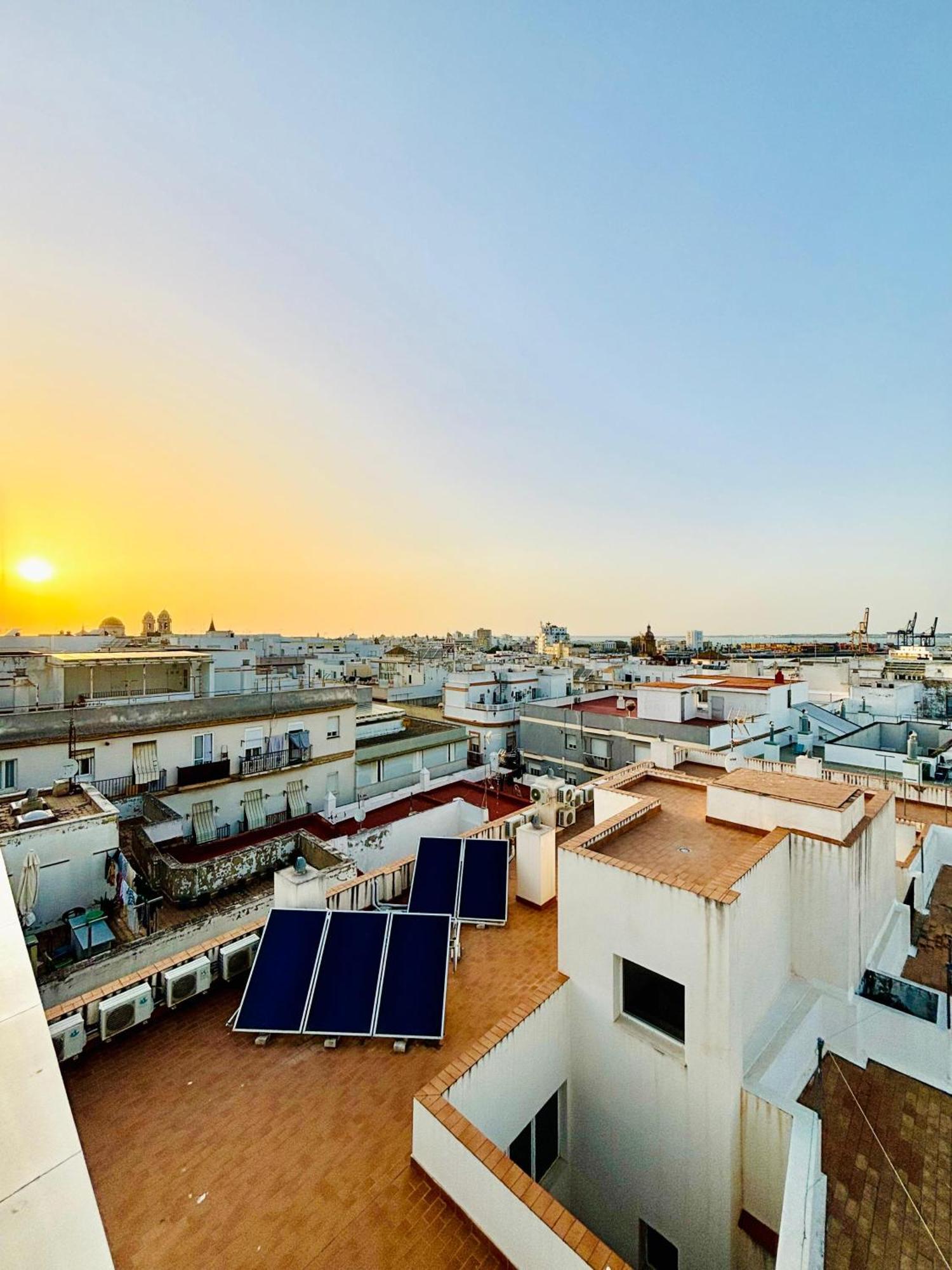 Apartmán Entre Catedrales Grupo Ac Gestion Cádiz Exteriér fotografie